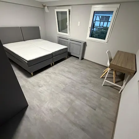 Kernsaniertes Kfw Einfamilienhaus Mit Garten 2025 別荘